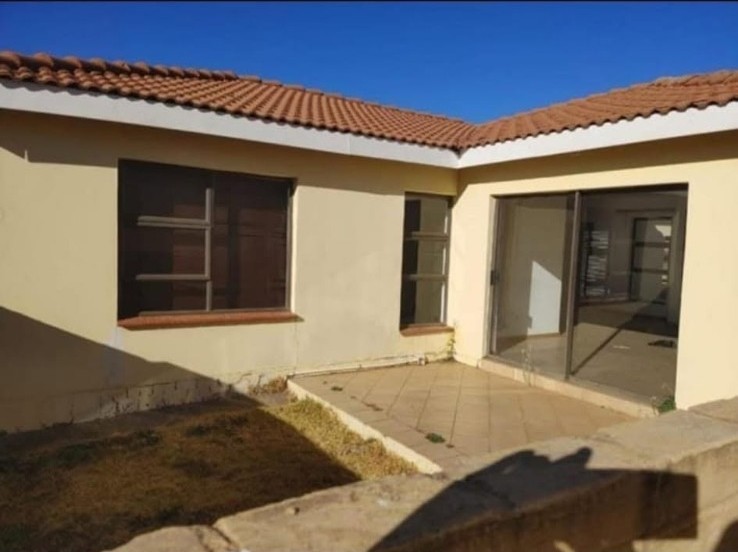 2 Bedroom Property for Sale in Kestell Free State